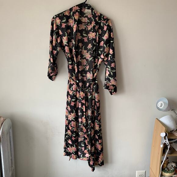 Vintage Dentelle Satin Floral Robe Black Pink Green Loungewear Resortwear SMALL - Picture 7 of 15
